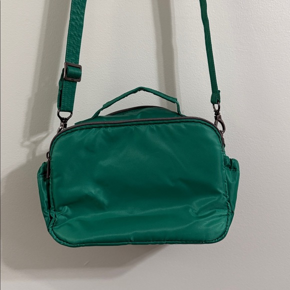 Lug Emerald Quilted Crossbody Bag - Picture 3 of 9
